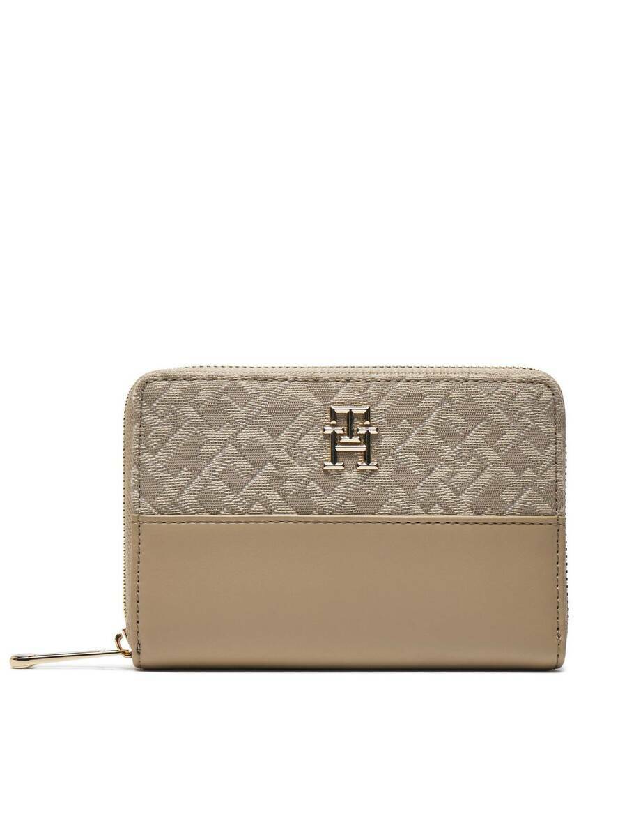 detail Tommy Hilfiger dámska béžová peňaženka