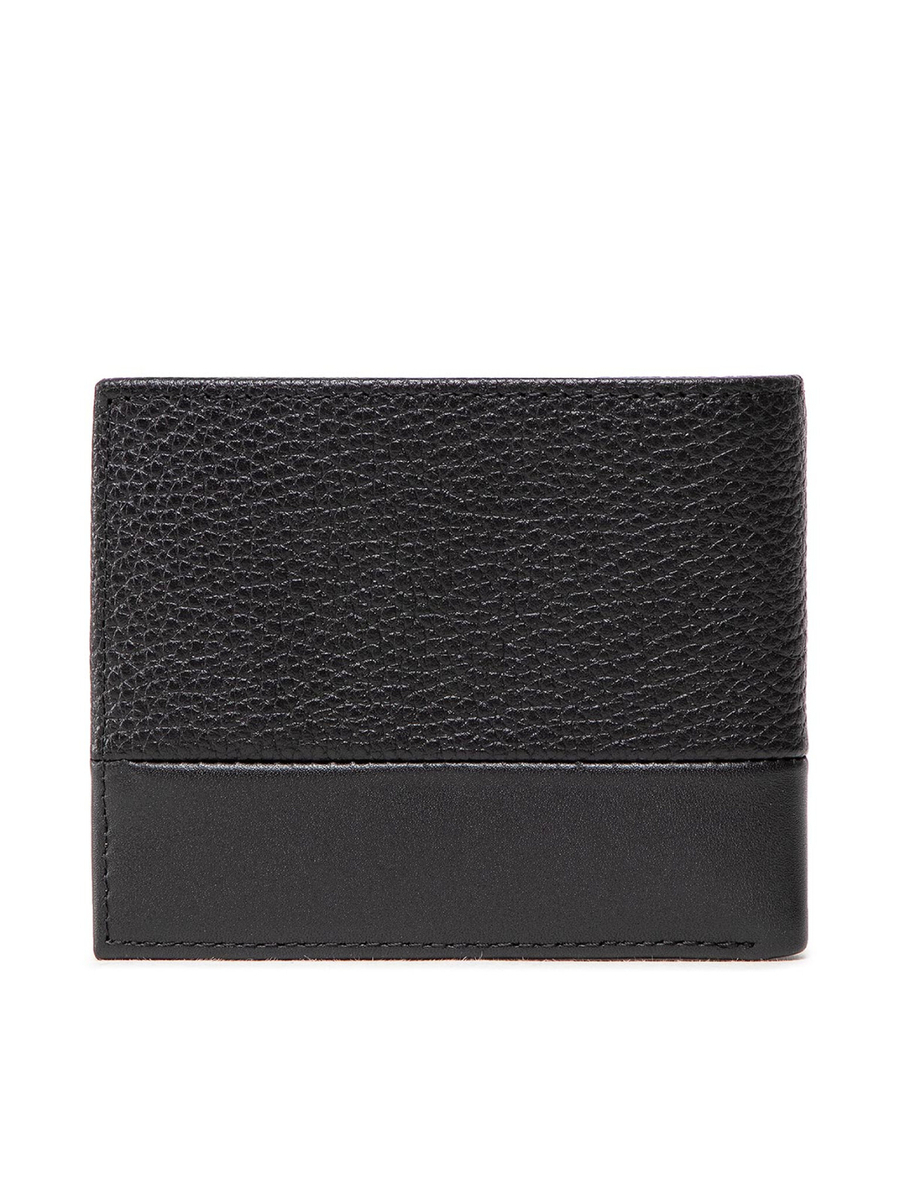 detail Calvin Klein pánska čierna peňaženka