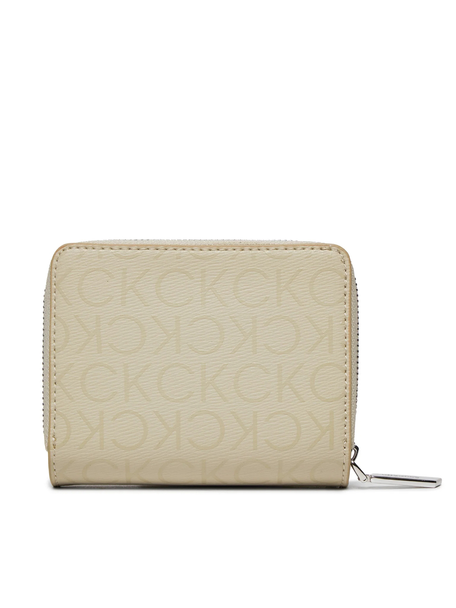 detail Calvin Klein dámska krémová peňaženka