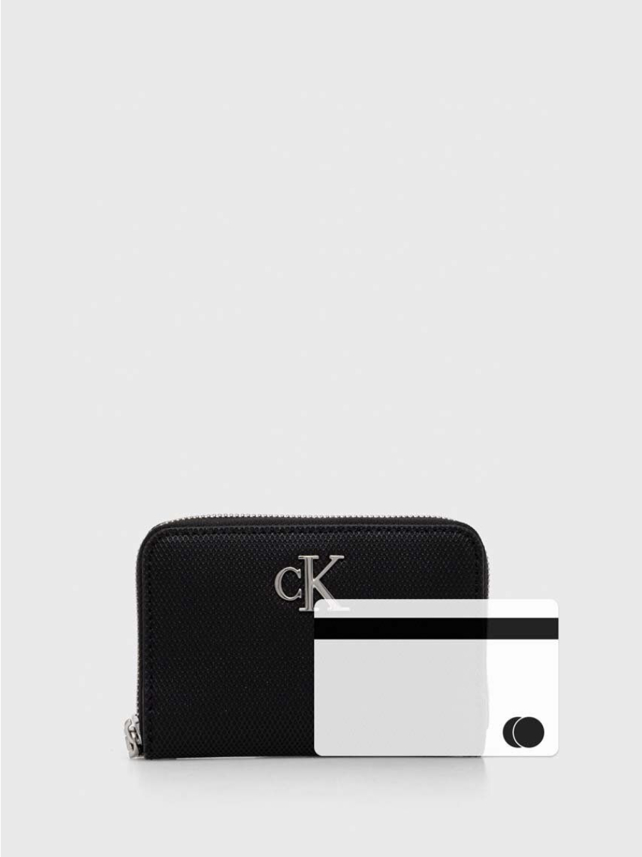 detail Calvin Klein dámska čierna peňaženka