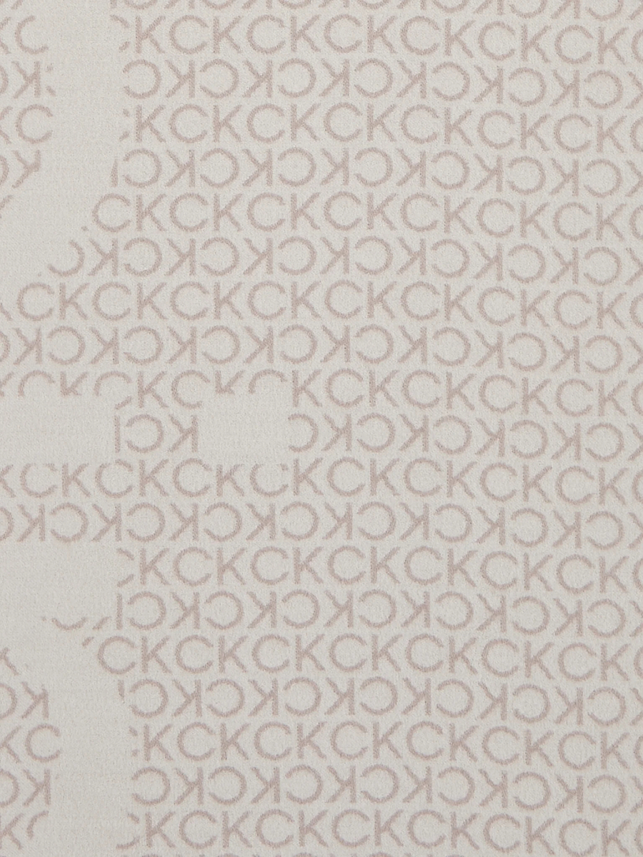 detail Calvin Klein dámsky béžový šál