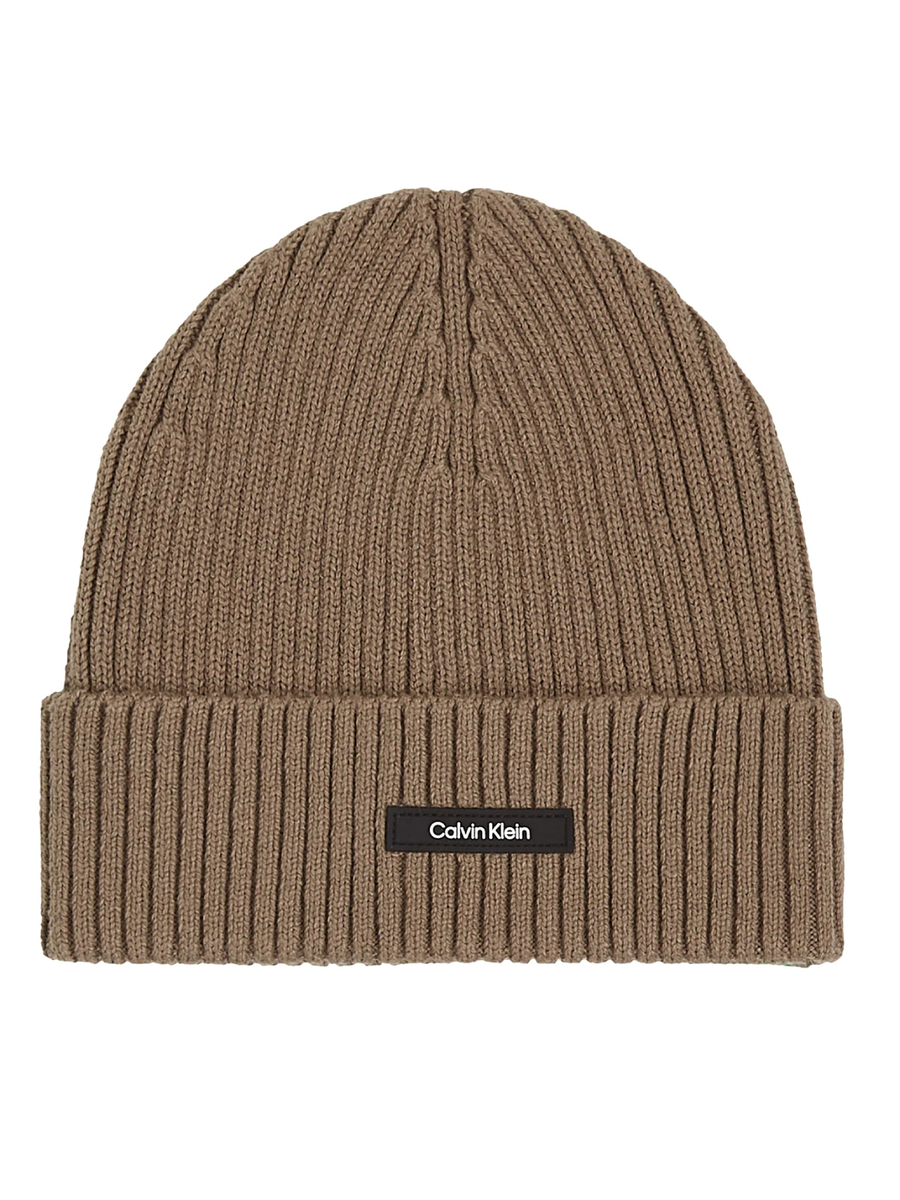 detail Calvin Klein pánska hnedá čiapka