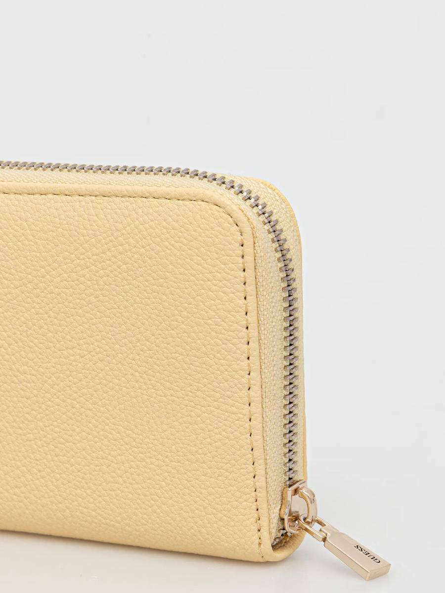 detail Guess dámska žltá peňaženka