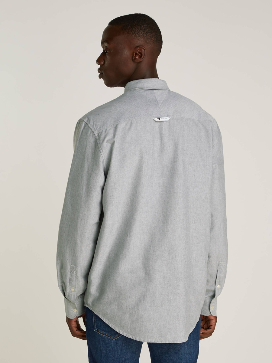 detail Tommy Jeans pánska šedá košeľa