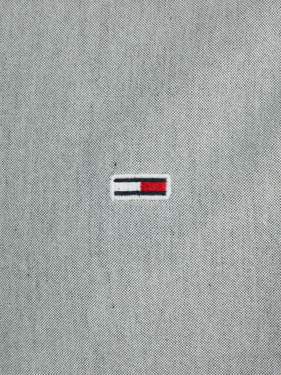 detail Tommy Jeans pánska šedá košeľa