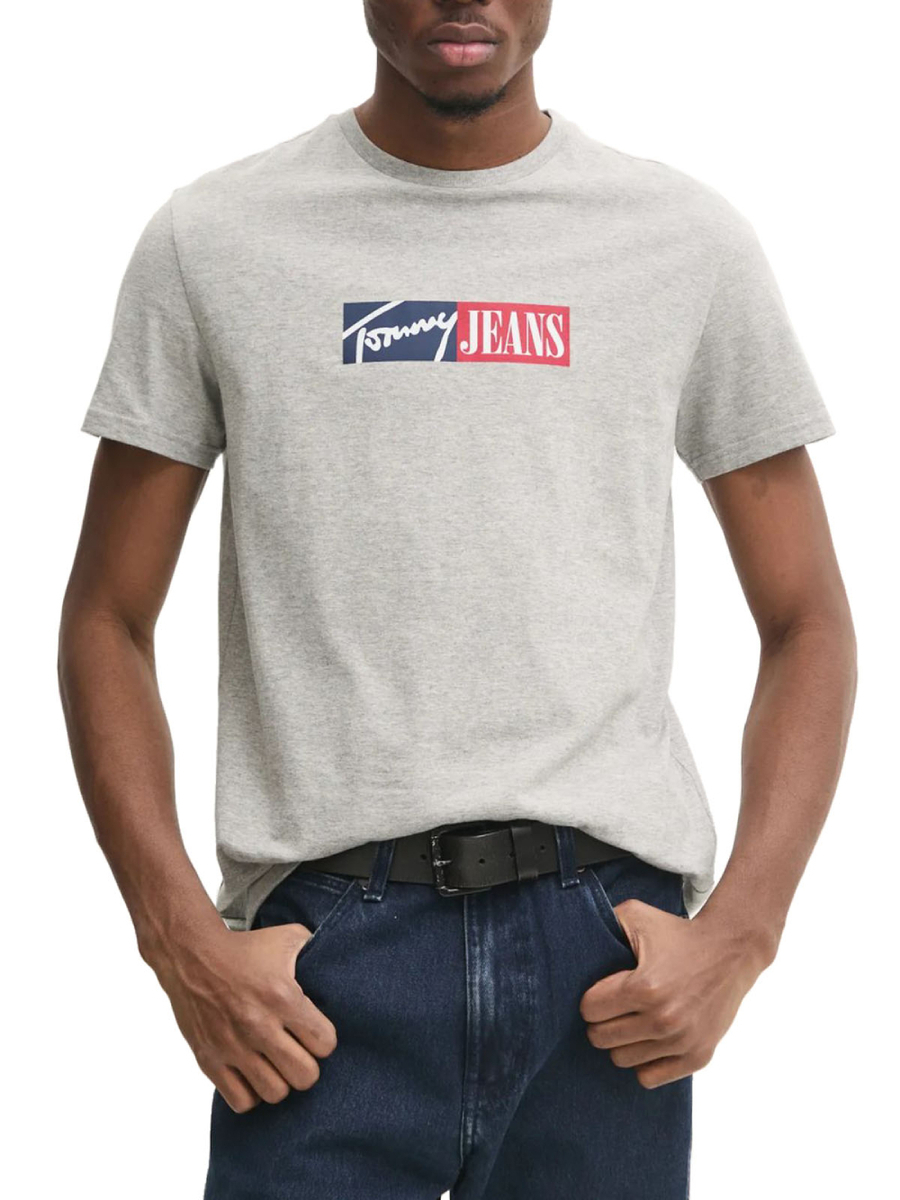 detail Tommy Jeans pánske šedé tričko