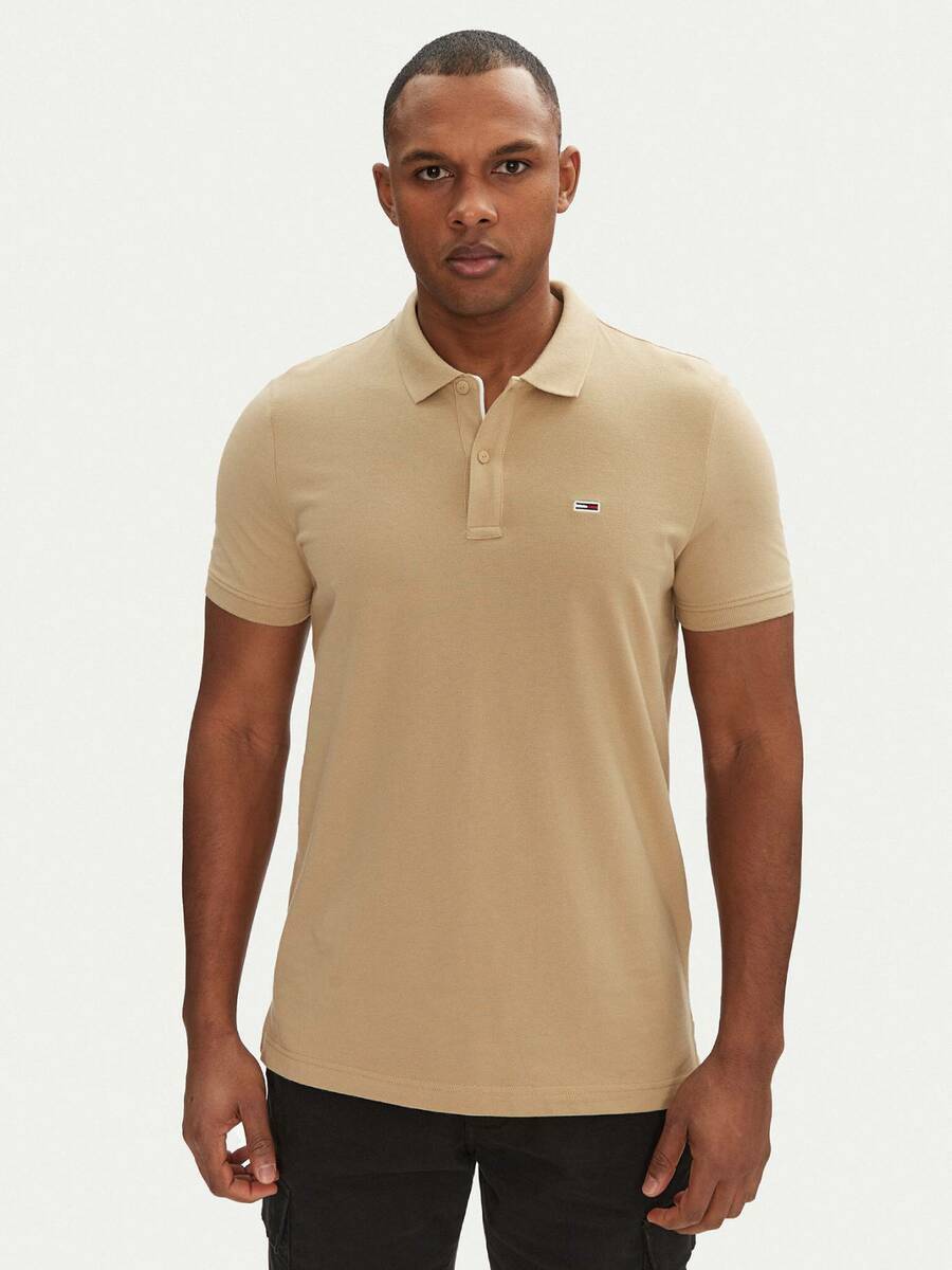 detail Tommy Jeans pánske béžové polo tričko