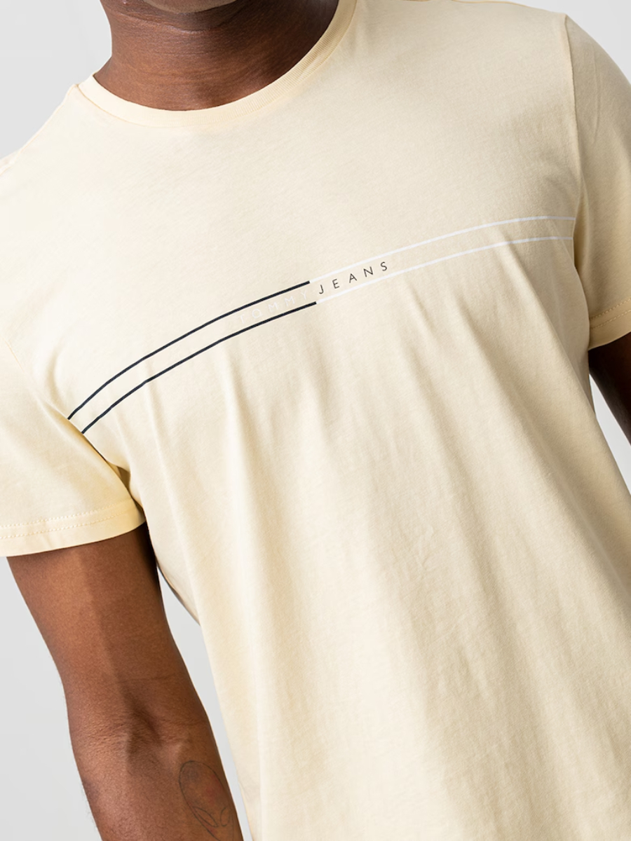 detail Tommy Jeans pánske žlté tričko