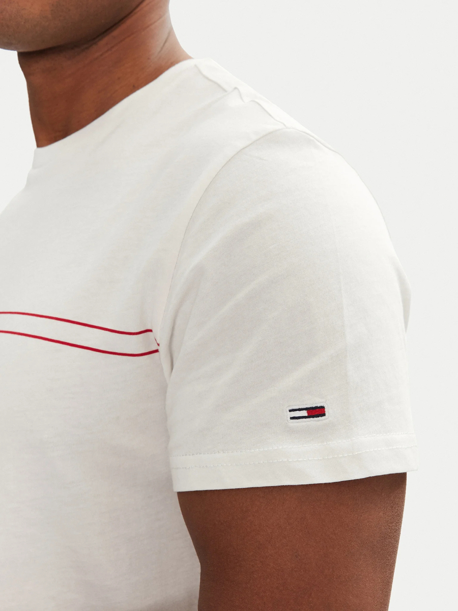 detail Tommy Jeans pánske biele tričko