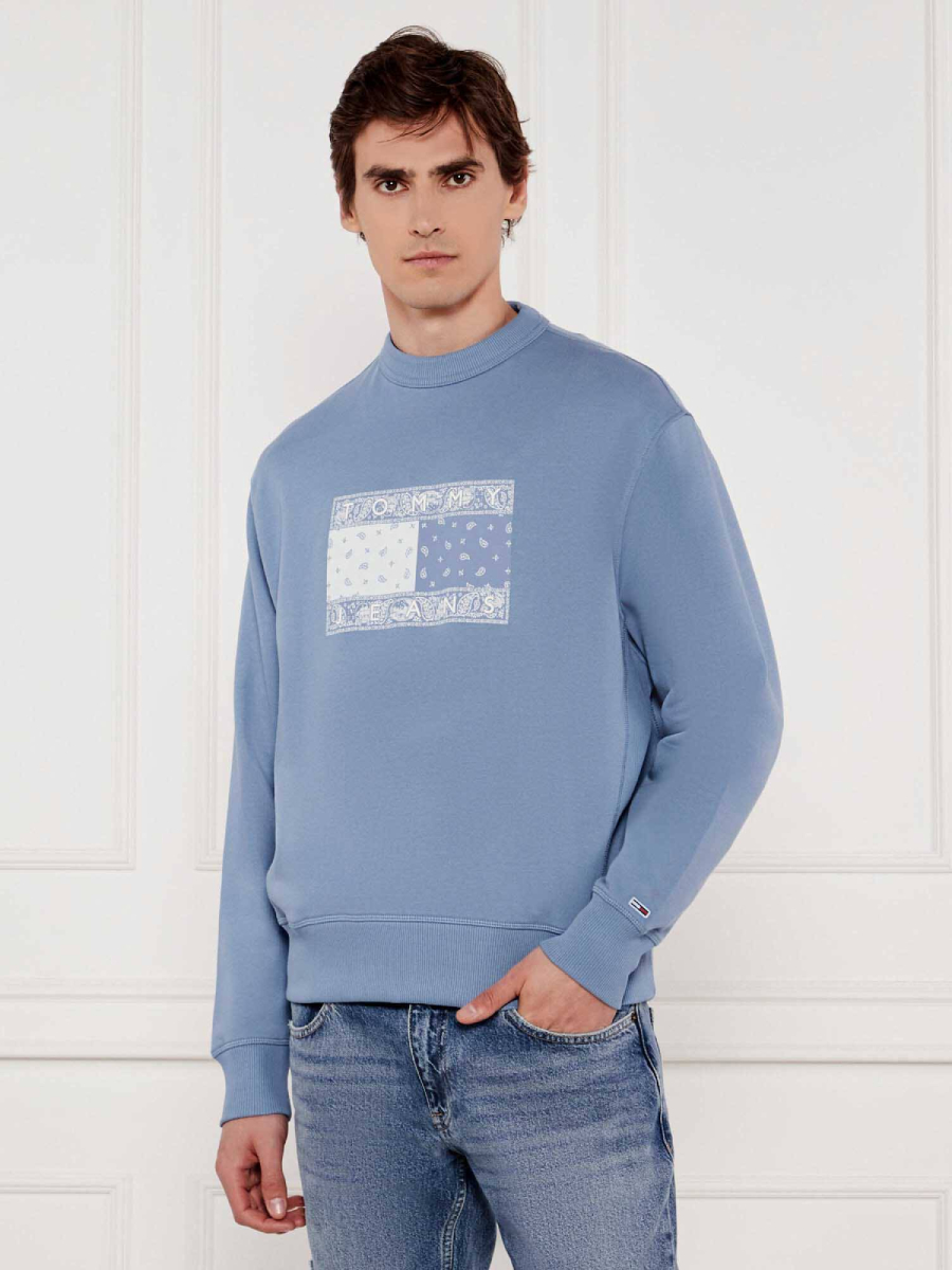 detail Tommy Jeans pánska modrá mikina