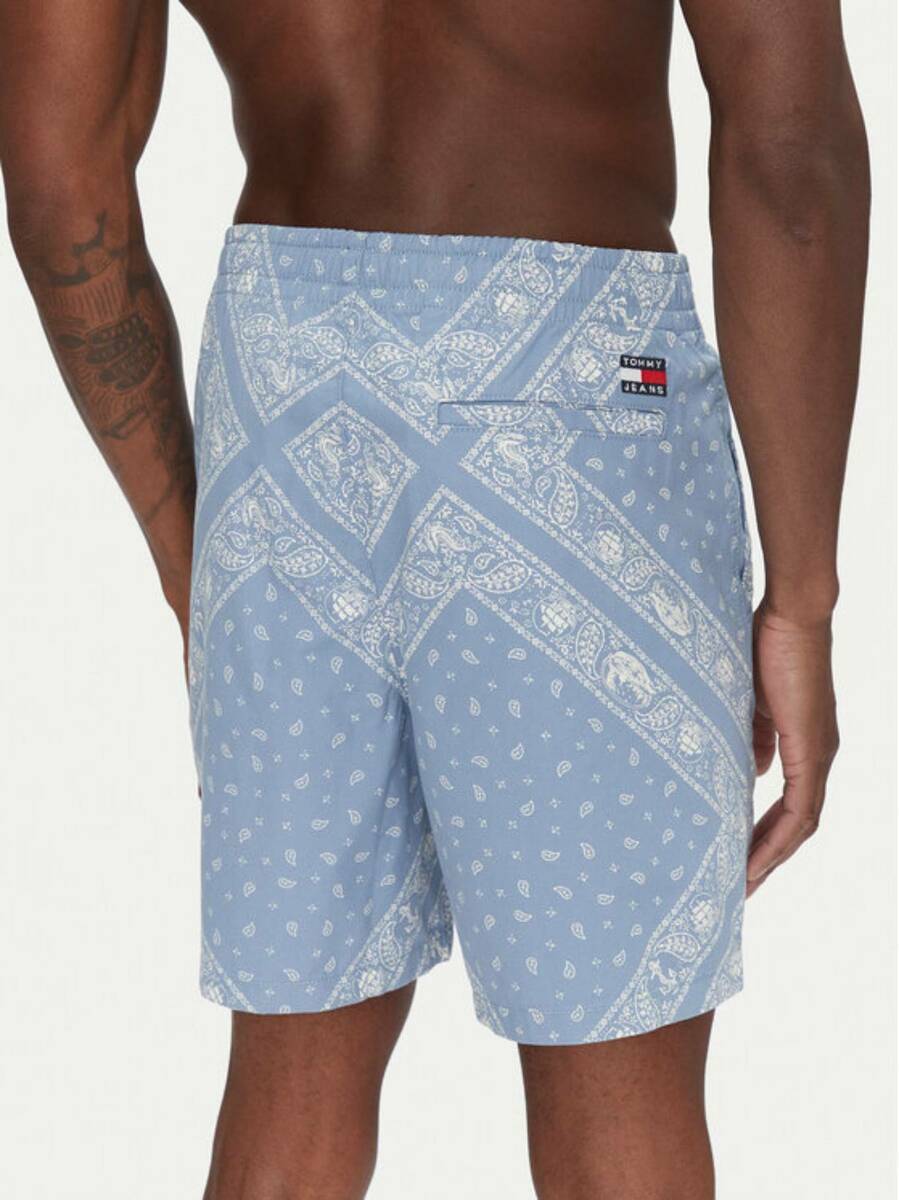 detail Tommy Jeans pánske modré šortky