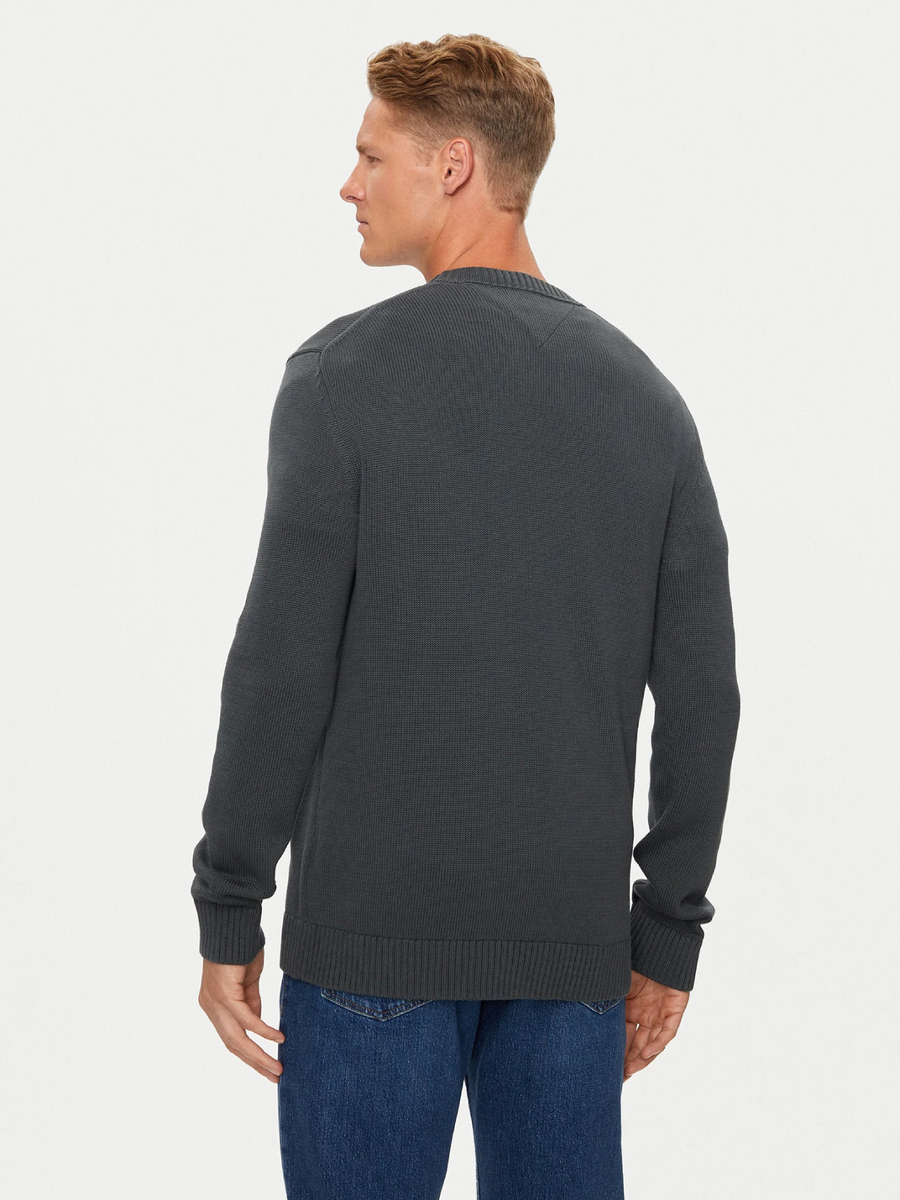 detail Tommy Jeans pánsky šedý sveter