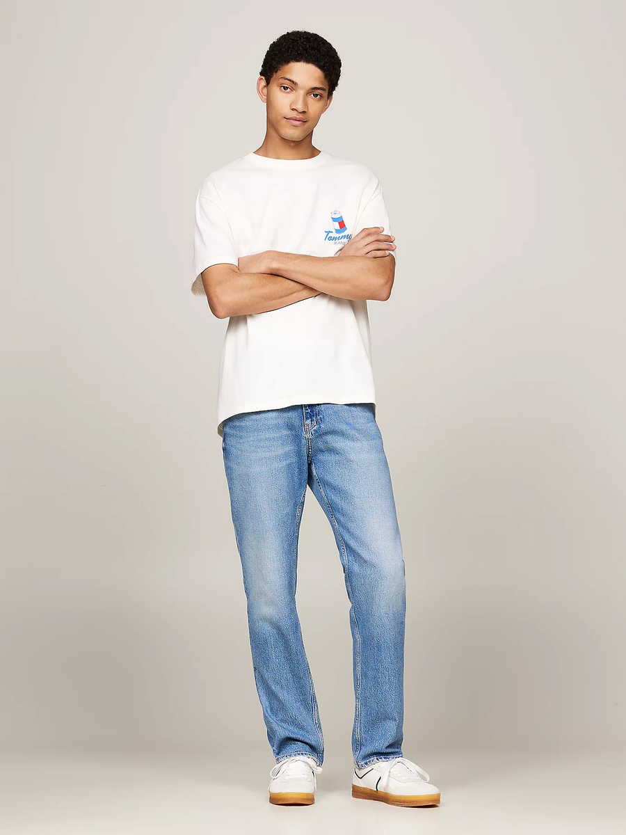 detail Tommy Jeans pánske biele tričko