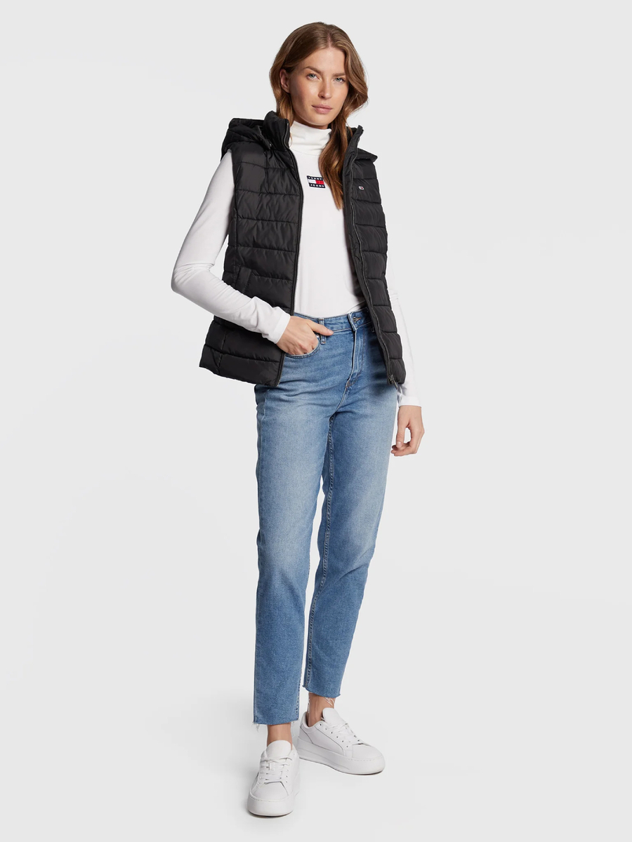 detail Tommy Jeans dámska čierna vesta