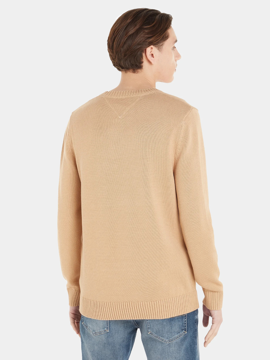 detail Tommy Jeans pánsky béžový sveter