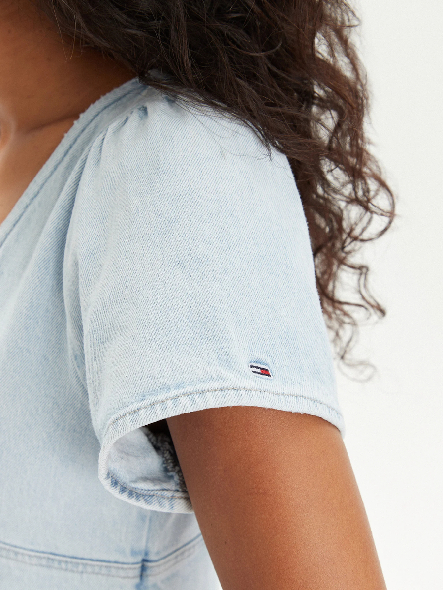 detail Tommy Jeans dámske džínsové šaty