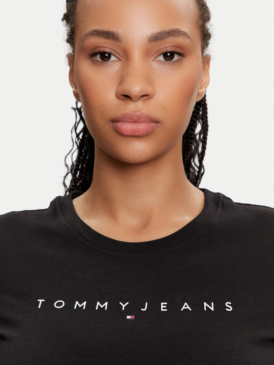 detail Tommy Jeans dámske čierne tričko