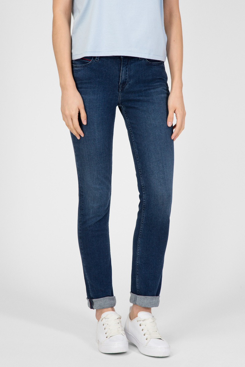 detail Tommy Hilfiger dámske modré džínsy