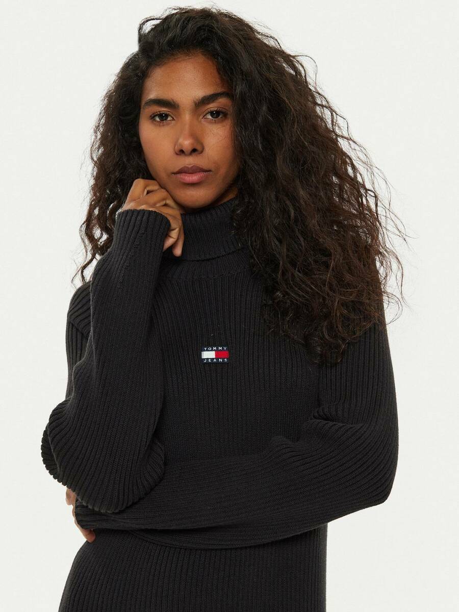 detail Tommy Jeans dámske čierne úpletové šaty