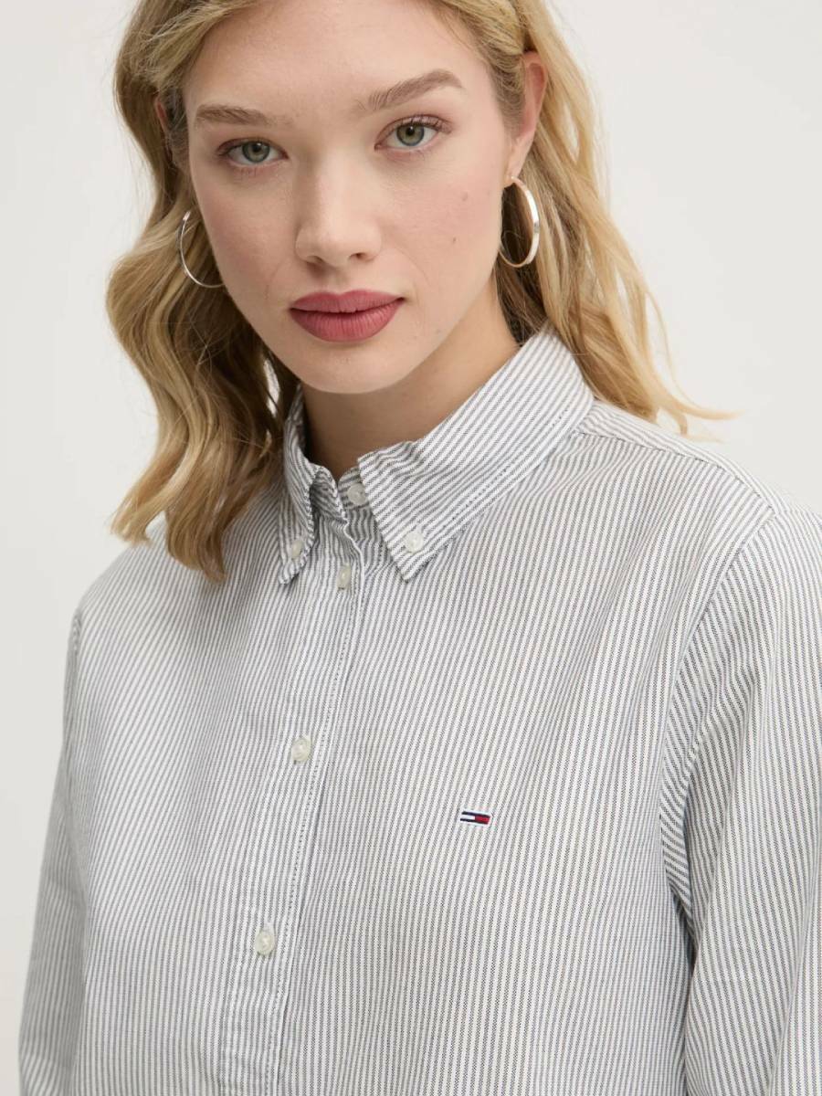 detail Tommy Jeans dámska pruhovaná košeľa