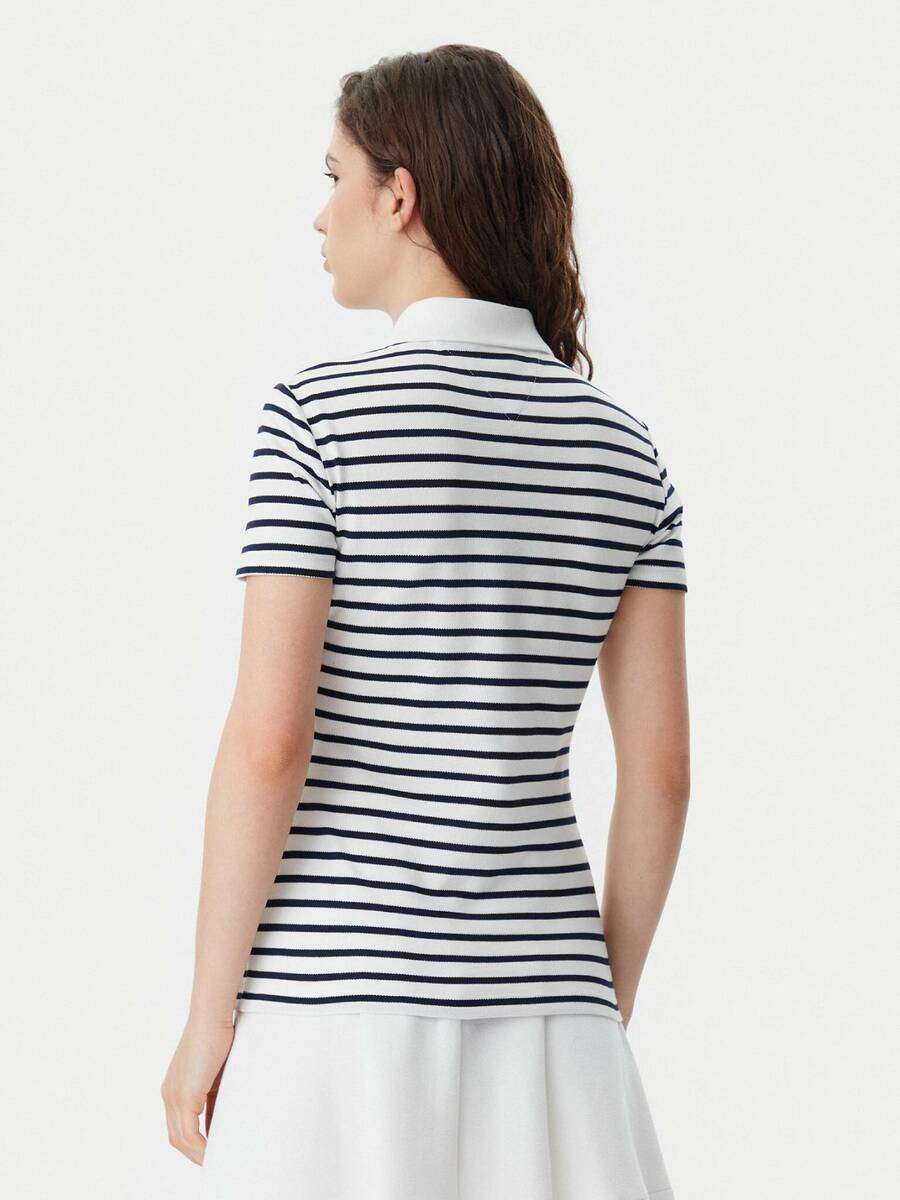 detail Tommy Jeans dámske pruhované polo tričko