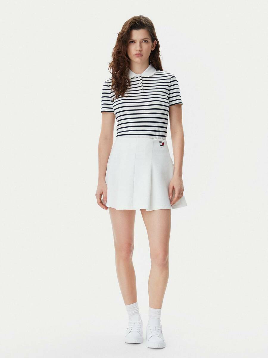 detail Tommy Jeans dámske pruhované polo tričko