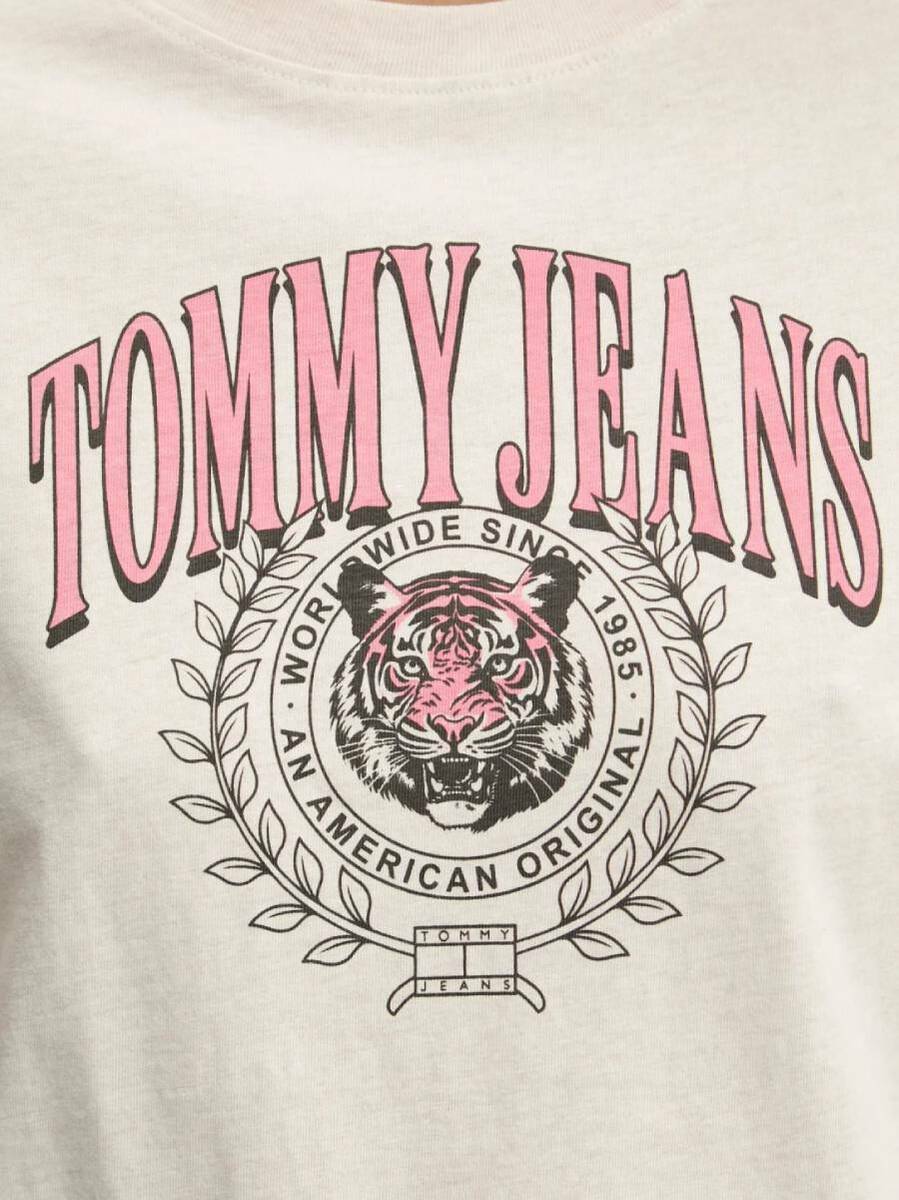 detail Tommy Jeans dámske béžové tričko