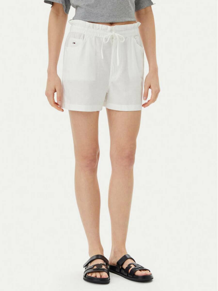 detail Tommy Jeans dámske biele kraťasy