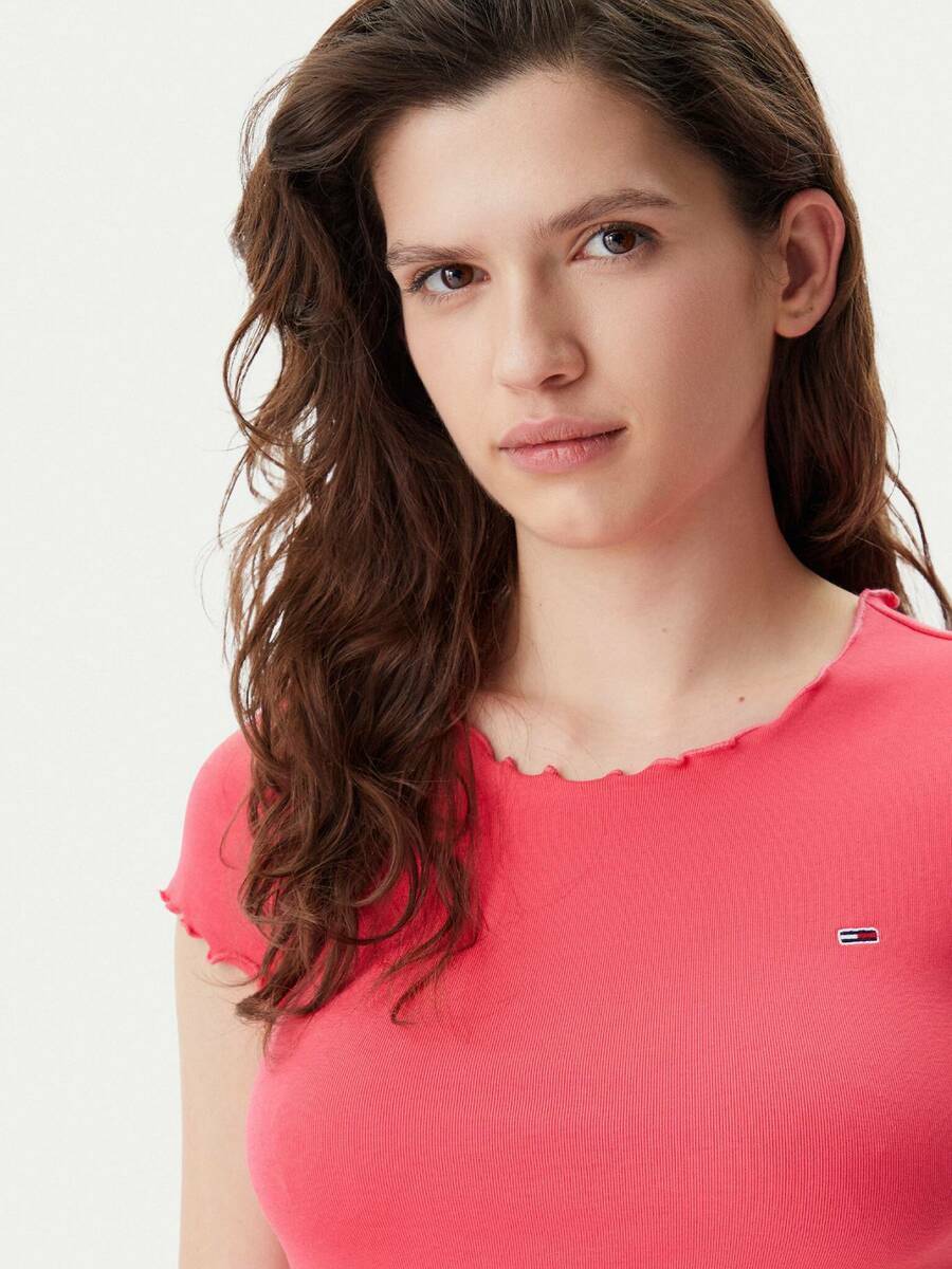 detail Tommy Jeans dámske ružové šaty