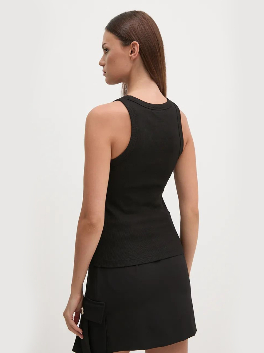 detail Calvin Klein dámske čierne tielko