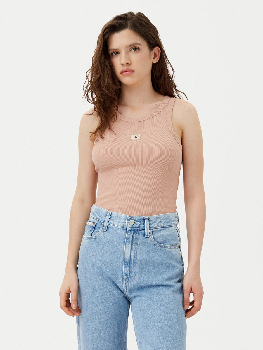 detail Calvin Klein dámske oranžové tielko