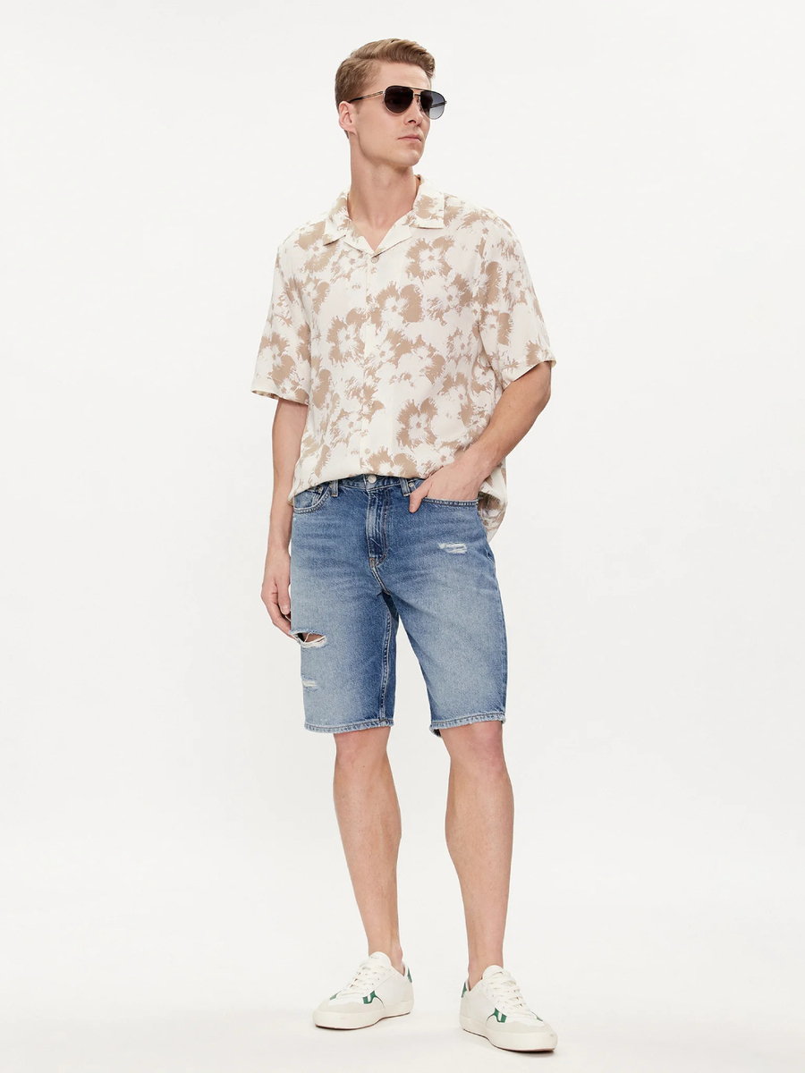 detail Calvin Klein pánske modré džínsové šortky