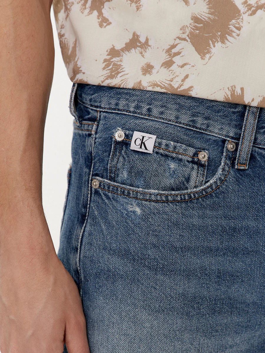 detail Calvin Klein pánske modré džínsové šortky