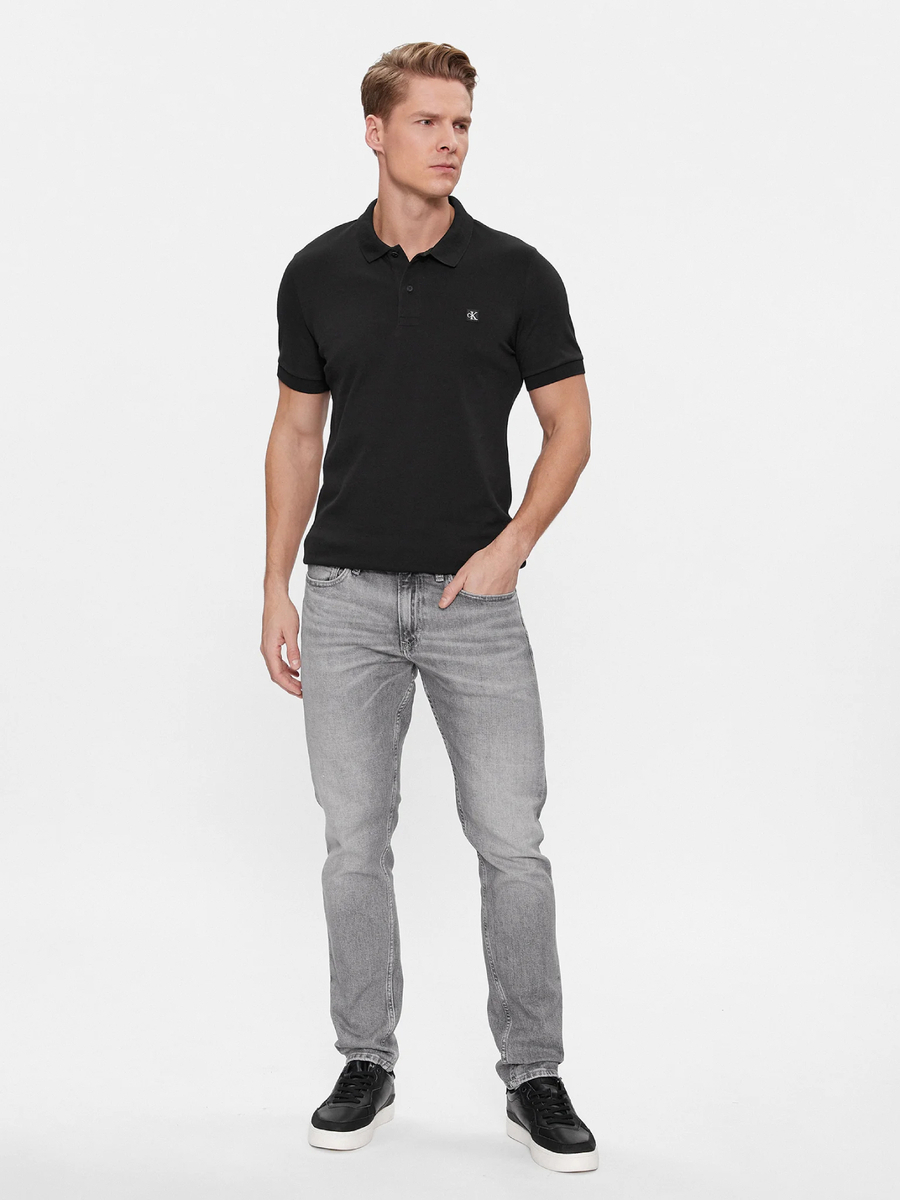 detail Calvin Klein pánske čierne polo tričko