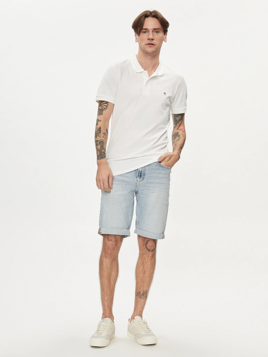 detail Calvin Klein pánske biele polo tričko