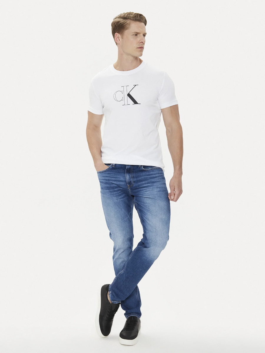 detail Calvin Klein pánske modré džínsy