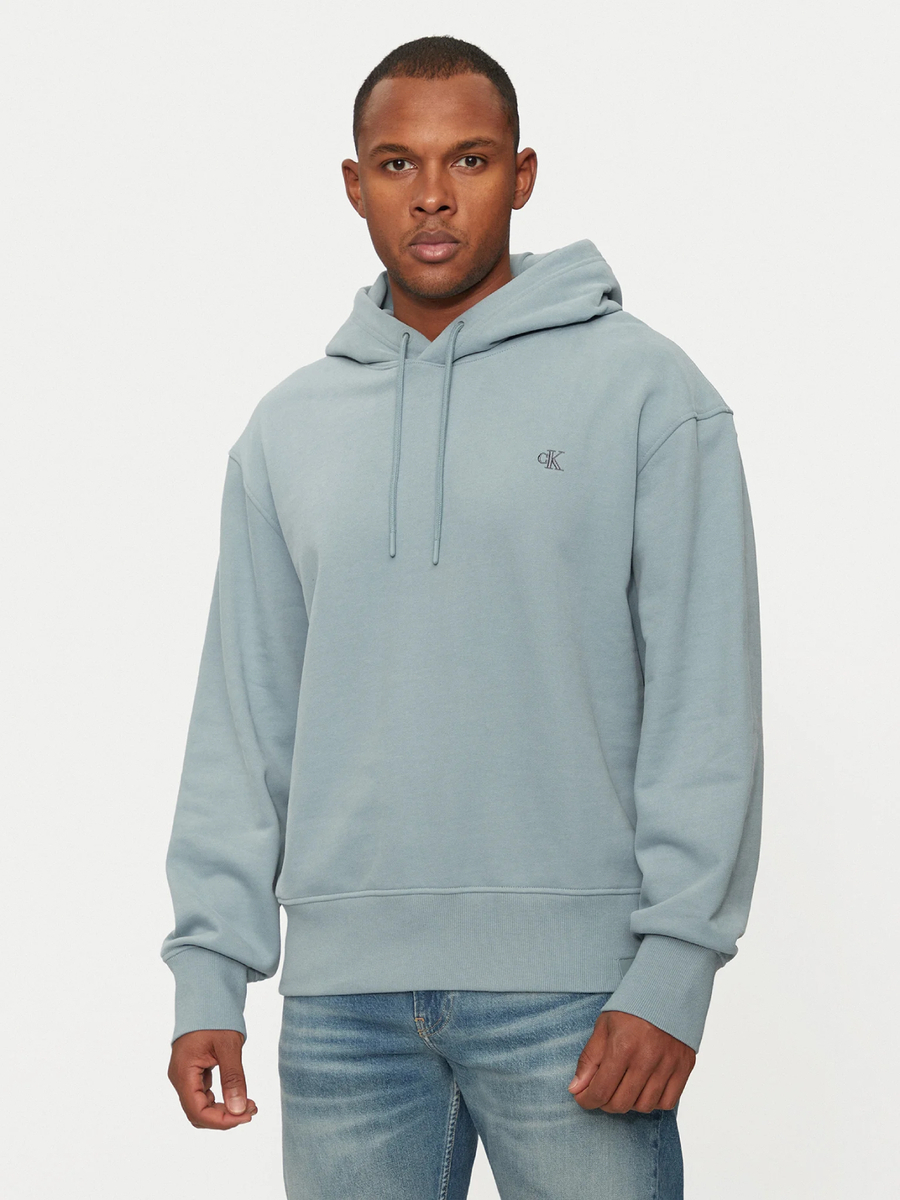 detail Calvin Klein pánska modrá mikina