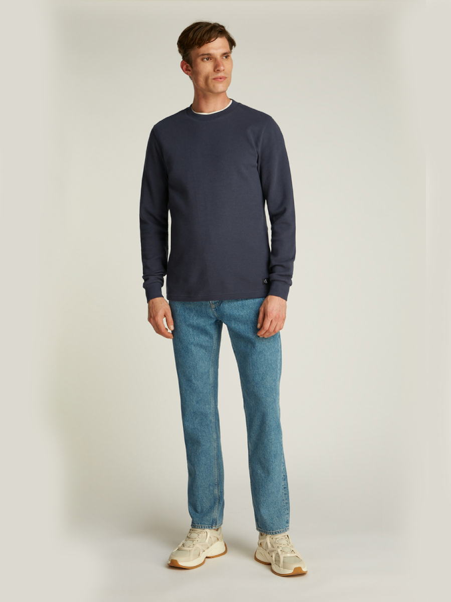 detail Calvin Klein pánska tmavo šedá mikina
