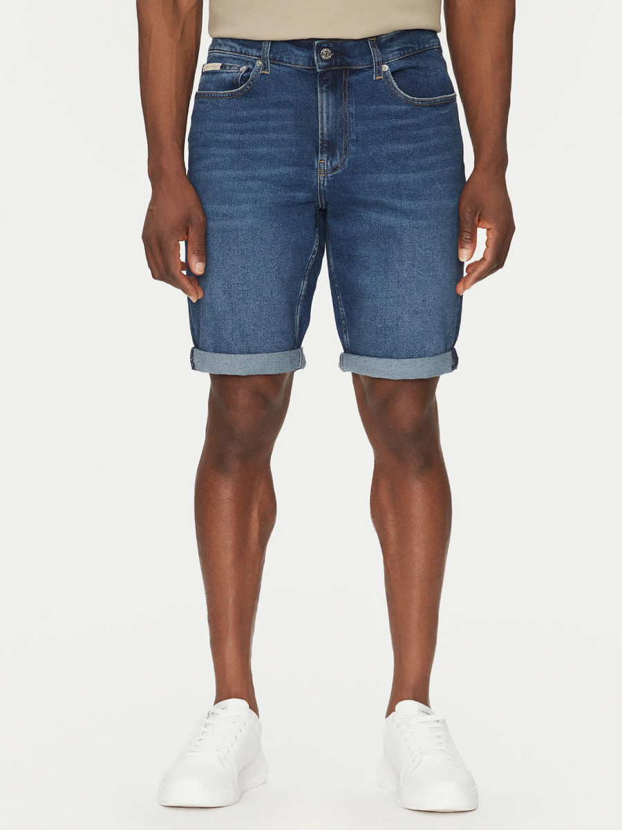 detail Calvin Klein pánske modré džínsové šortky