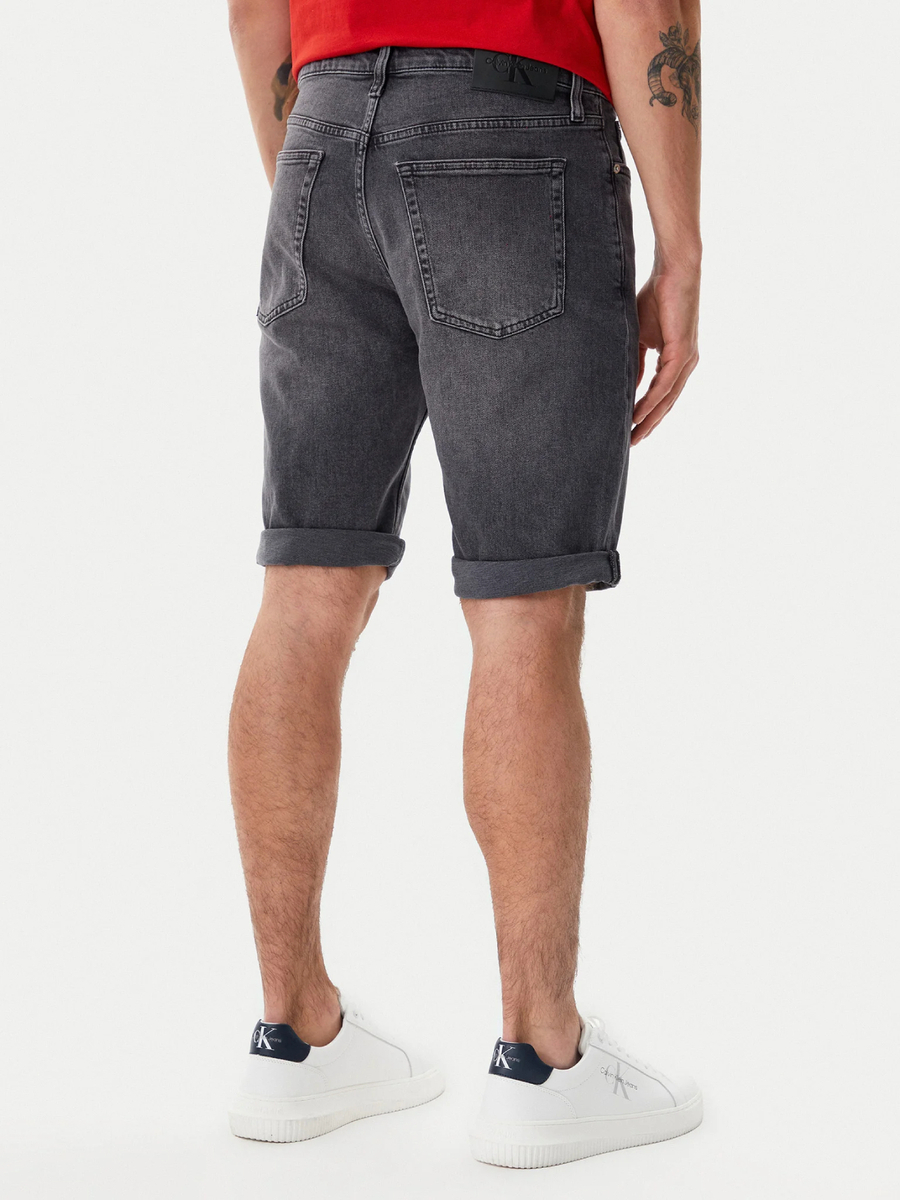detail Calvin Klein pánske šedé džínsové šortky