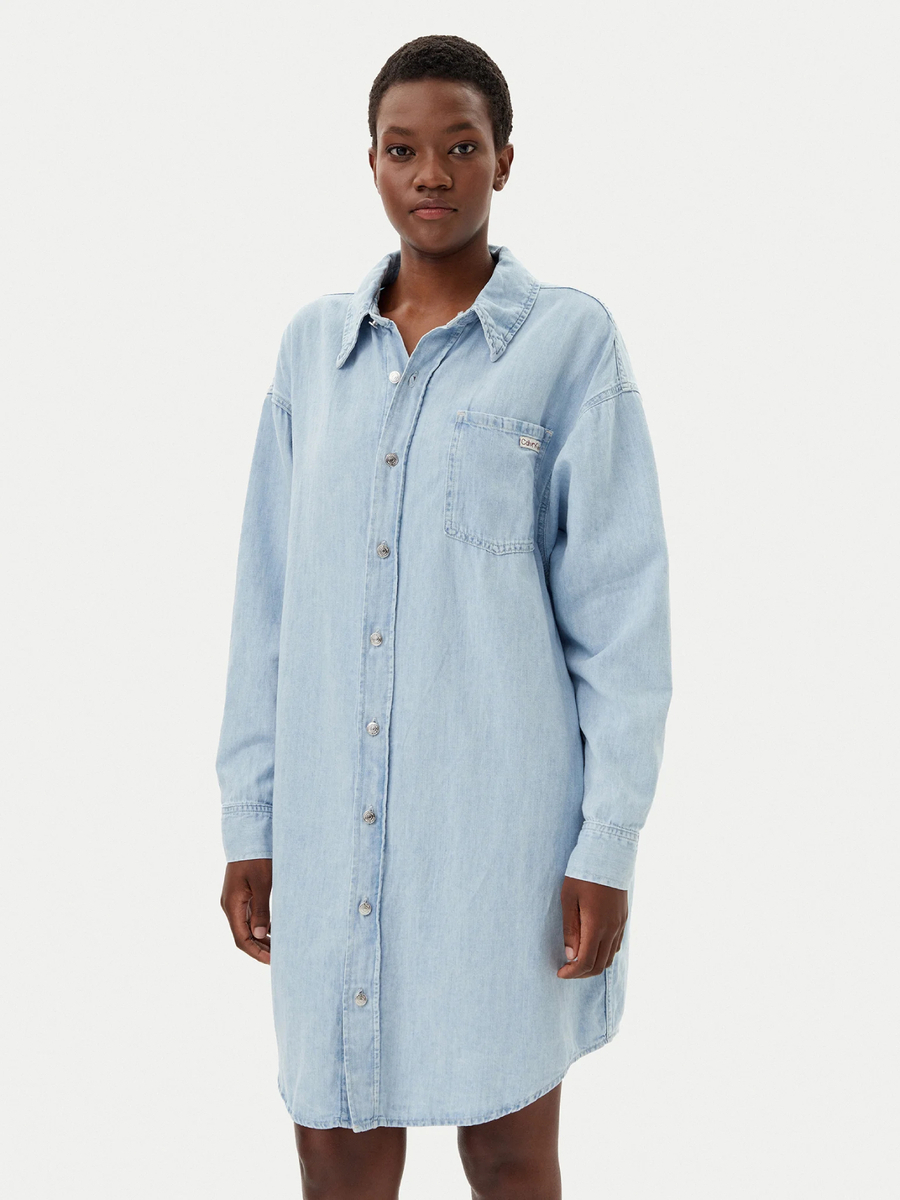 detail Calvin Klein dámske modré košeľové šaty
