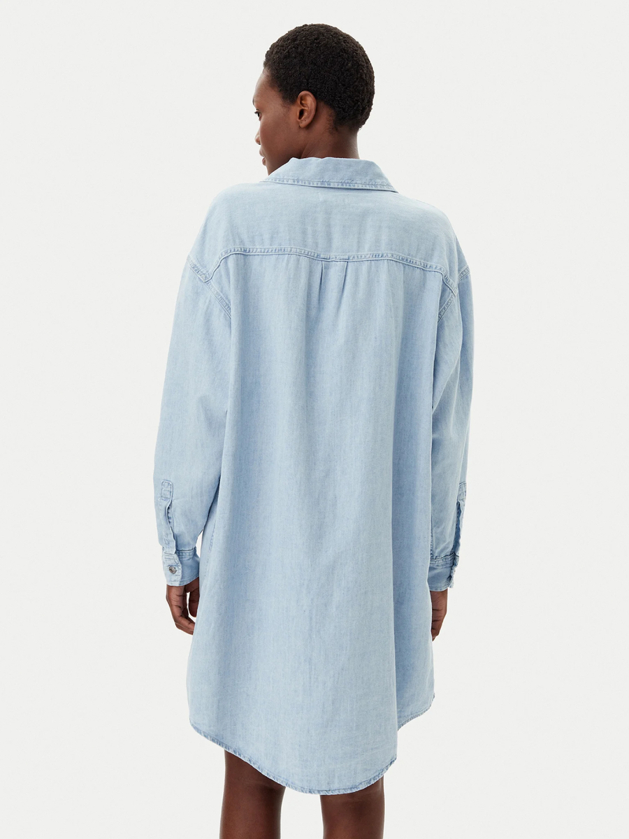 detail Calvin Klein dámske modré košeľové šaty