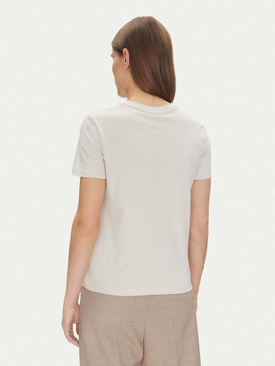 detail Calvin Klein dámske béžové tričko