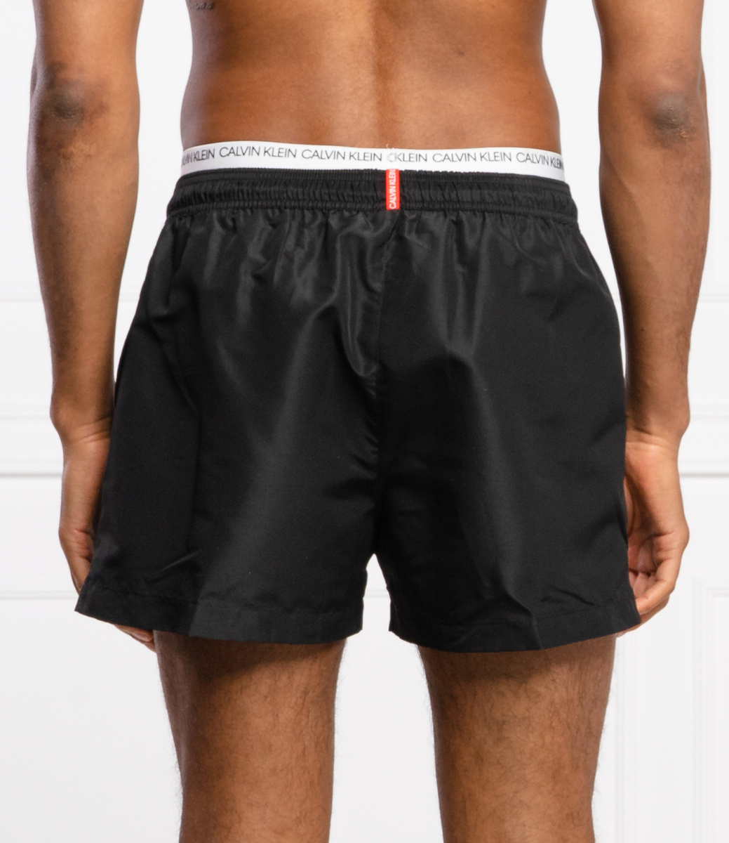 detail Calvin Klein pánske čierne plavky