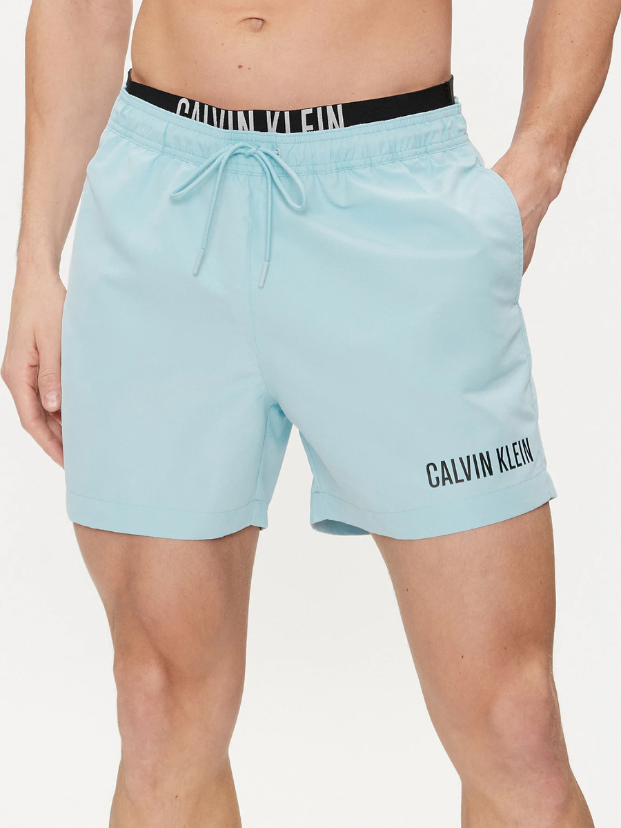 detail Calvin Klein pánske svetlo modré plavky