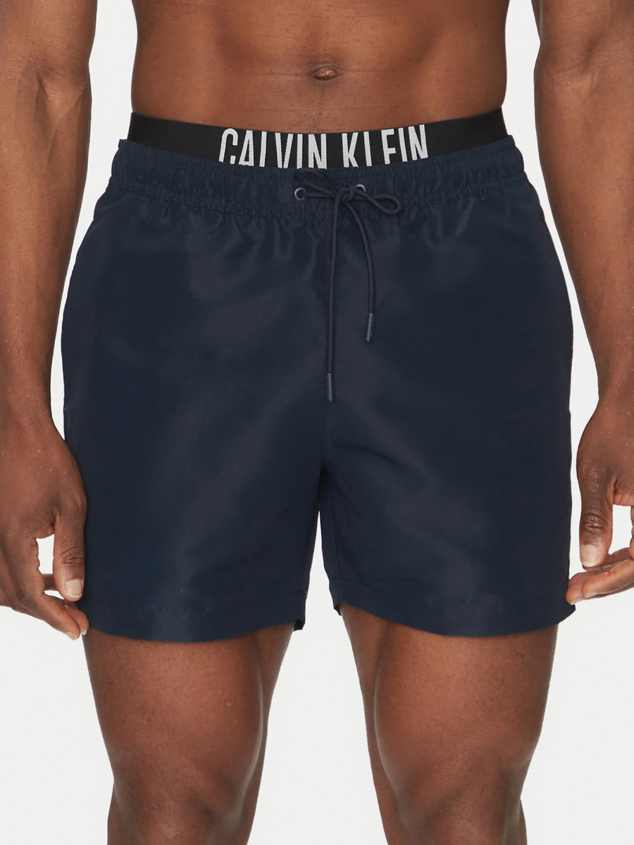 detail Calvin Klein pánske tmavomodré plavky