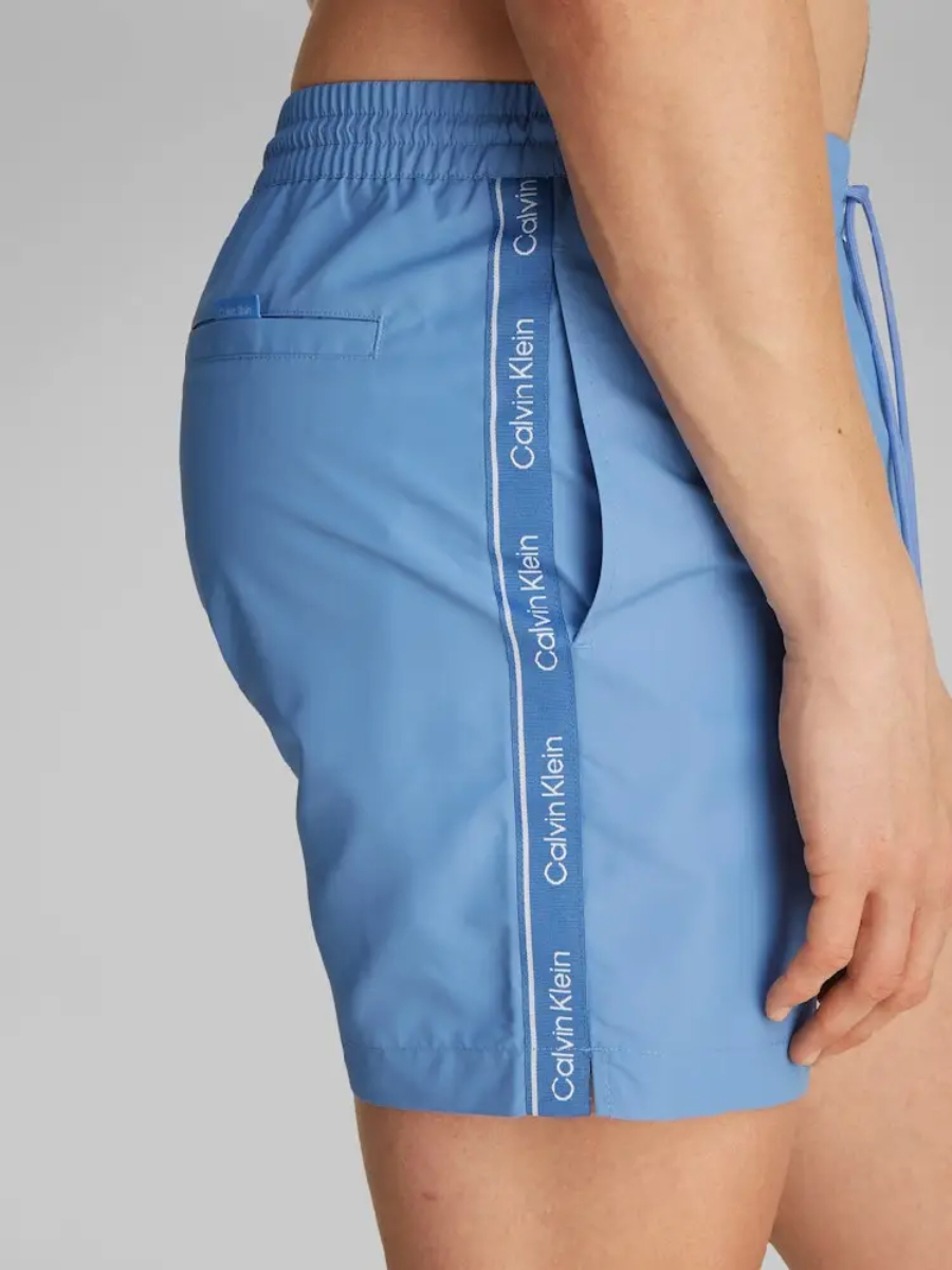 detail Calvin Klein pánske modré plavky