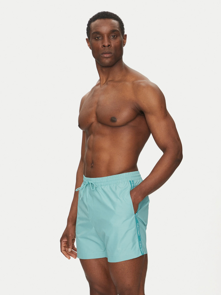 detail Calvin Klein pánske tyrkysové plavky