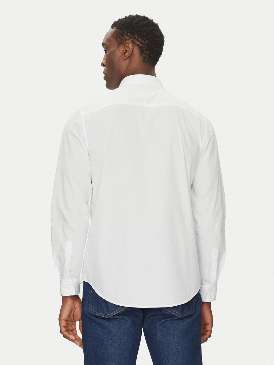 detail Calvin Klein pánska biela košeľa