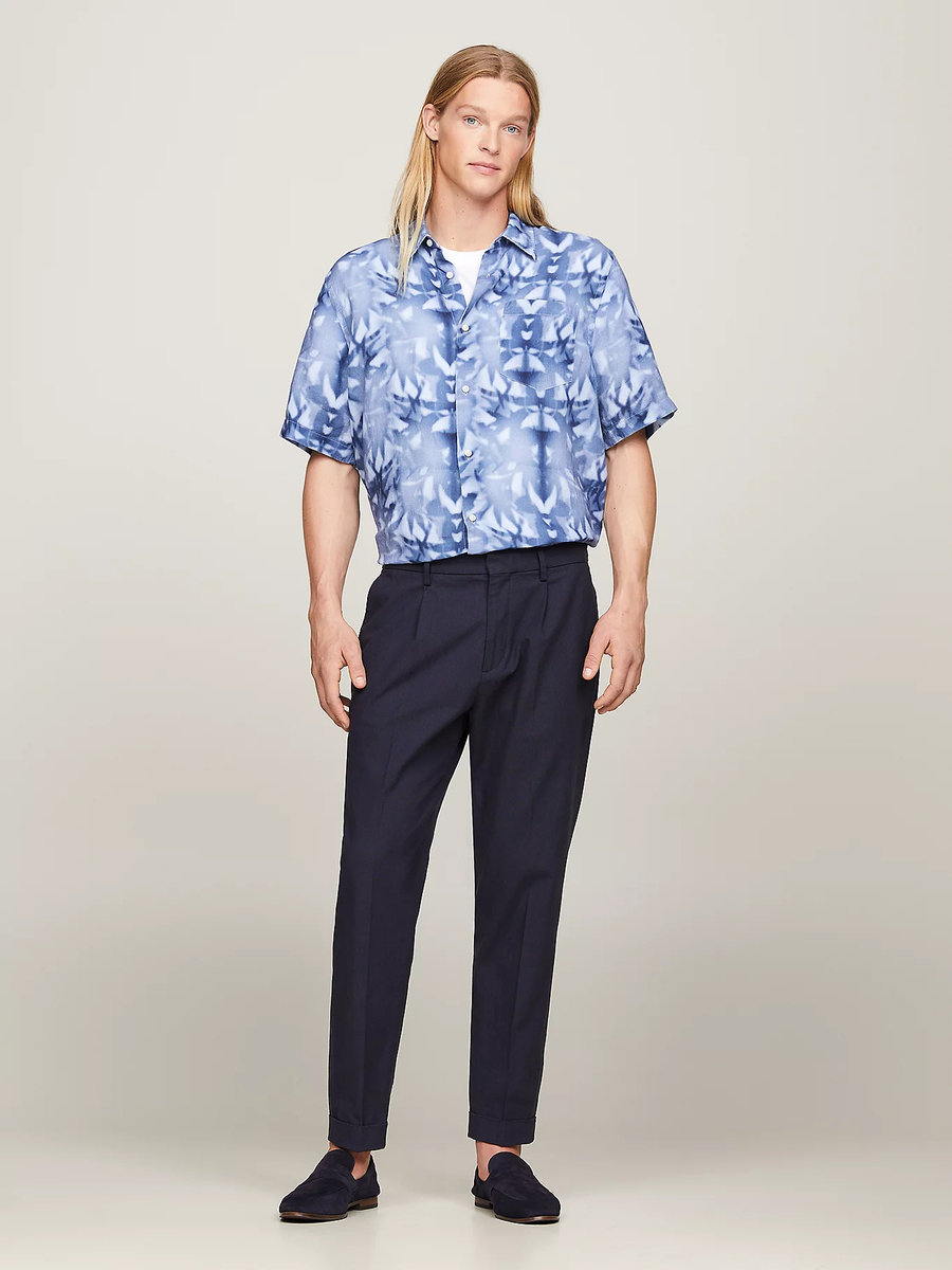 detail Tommy Hilfiger pánska ľanová košeľa s krátkym rukávom